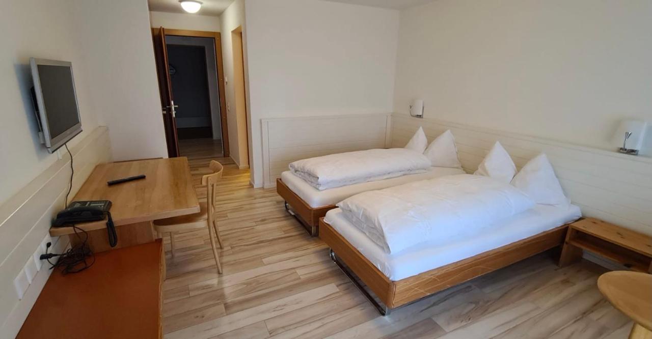 Hotel Breiti Bachenbulach Exteriér fotografie
